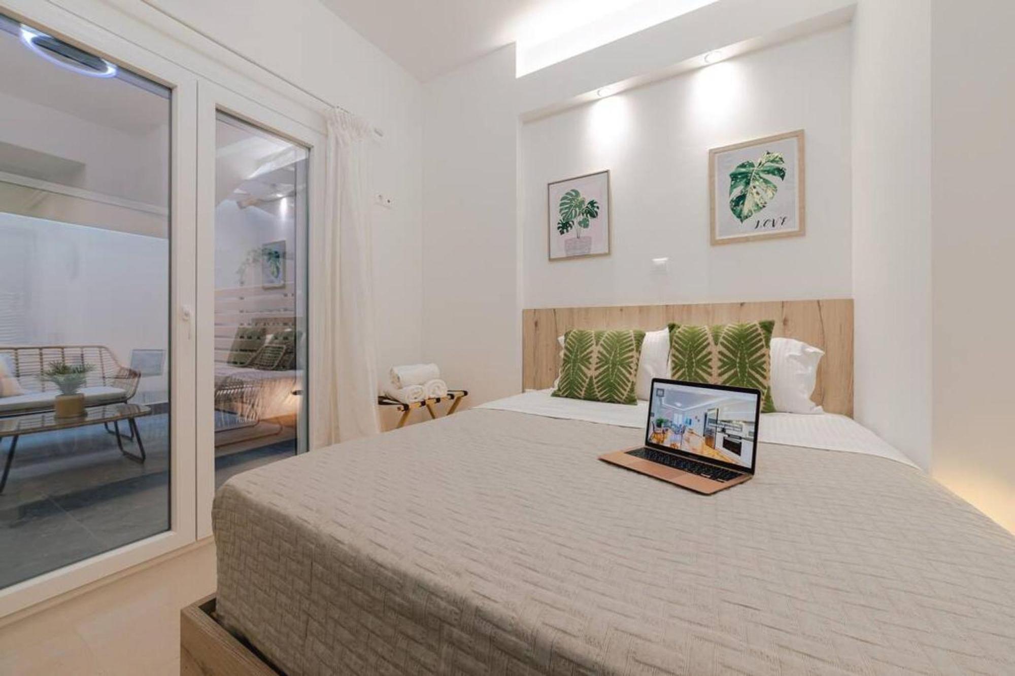 Small And Cozy Studio Atena Exterior foto